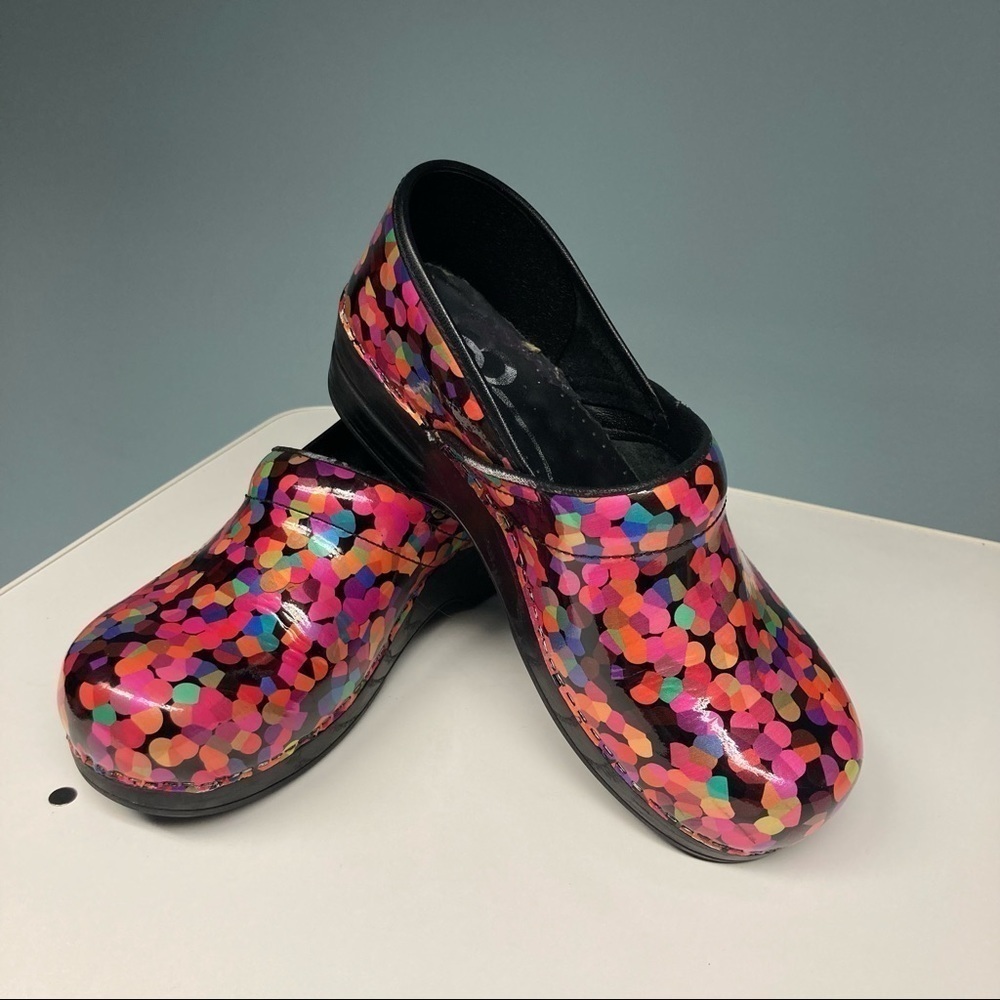 SANITA Sz 10 Scarlett Danish Design Clogs Colourful Pattern Sz 40
